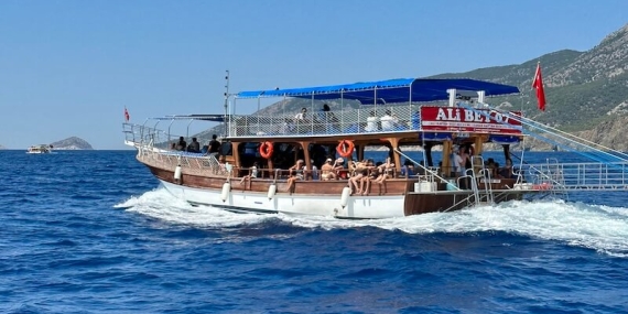 Tatilcilerin Gözdesi Adrasan’da Sezon Açıldı!